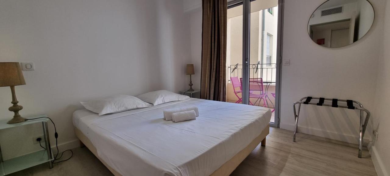 Le Vieux Port Apartments Канни Екстер'єр фото