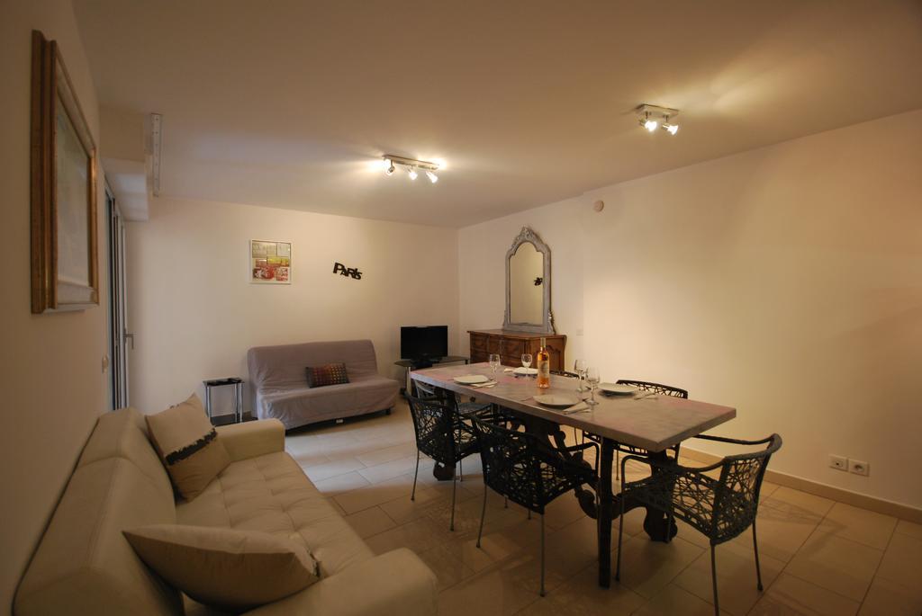 Le Vieux Port Apartments Канни Екстер'єр фото